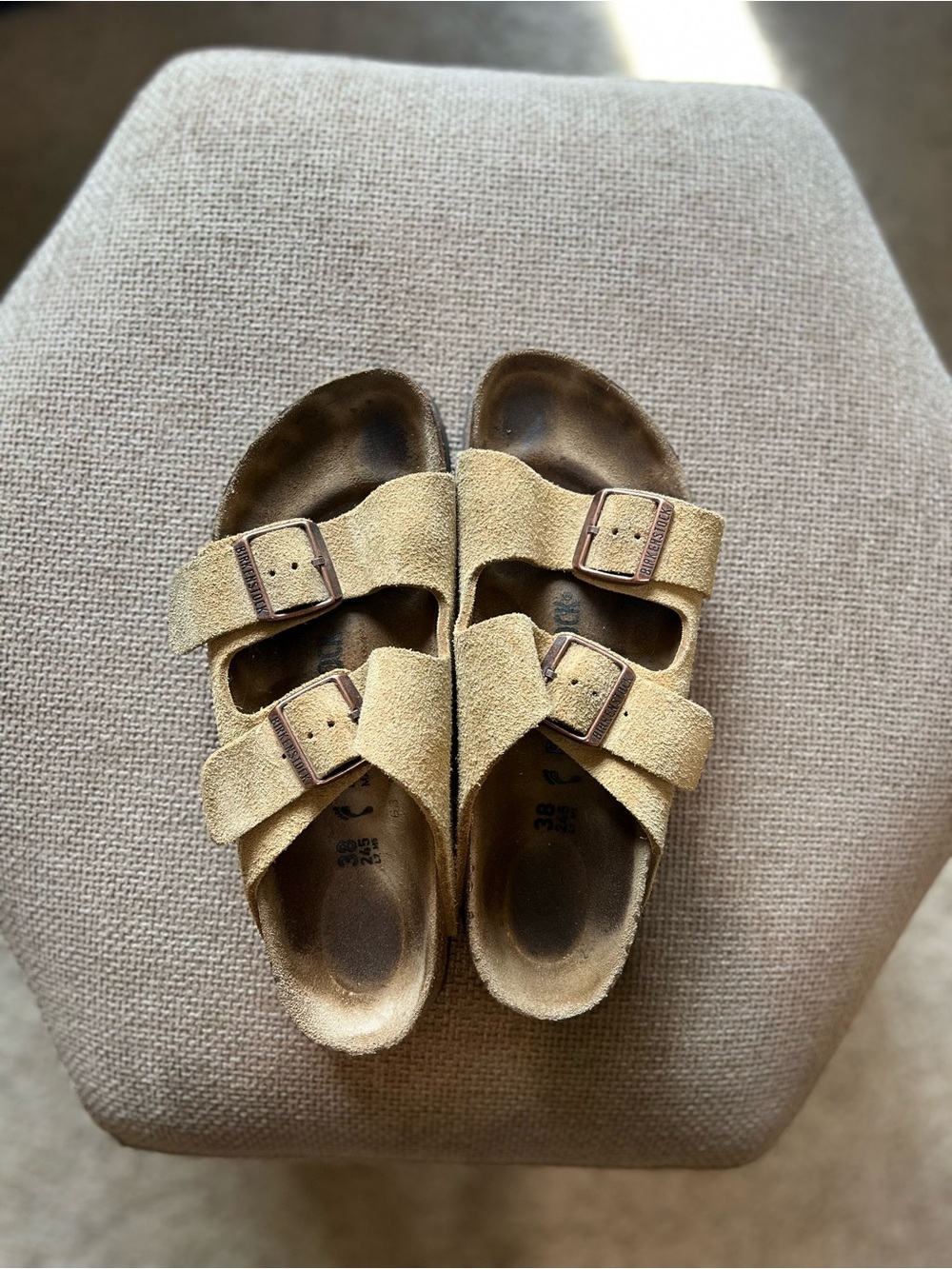 Birkenstock Women’s Arizona Suede Sandals in Suede “Latte”